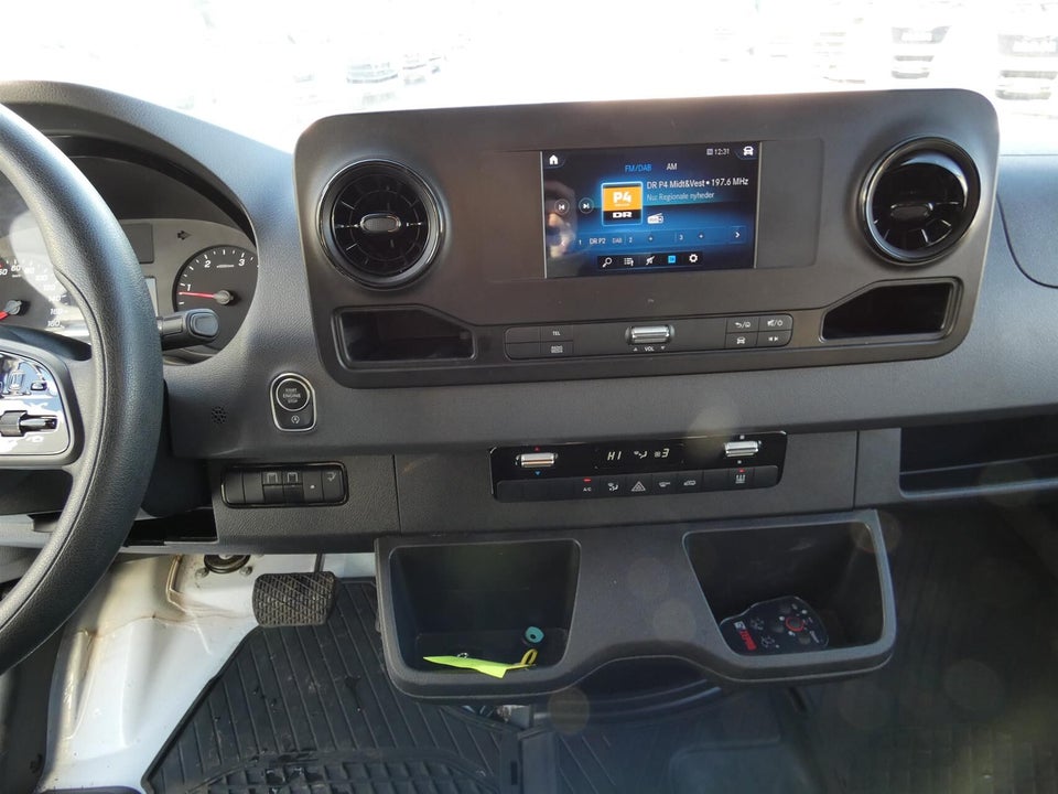 Mercedes Sprinter 317 2,0 CDi A3 Chassis aut. RWD 2d