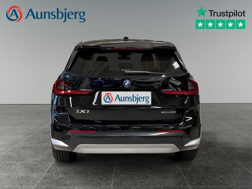 BMW iX1 xDrive30 X-Line 5d