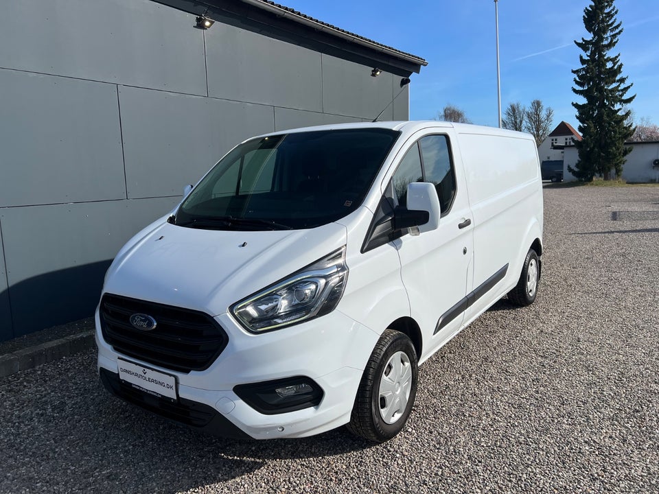 Ford Transit Custom 300 L2 2,0 TDCi 130 Ambiente