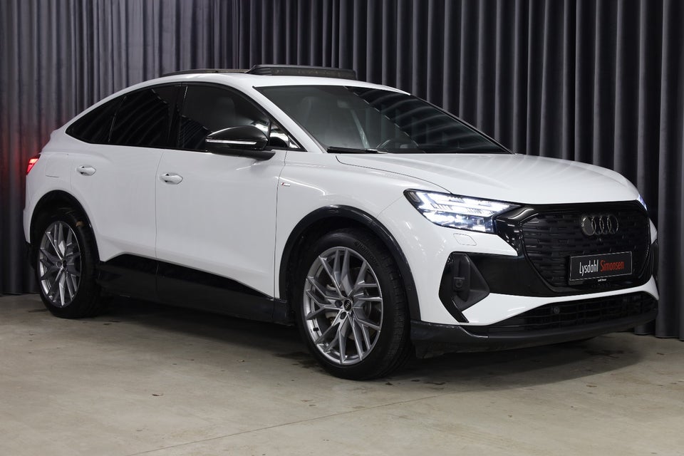 Audi Q4 e-tron 45 S-line Sportback quattro 5d
