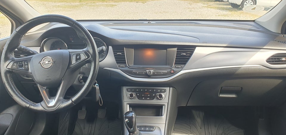 Opel Astra 1,6 CDTi 136 Enjoy Sports Tourer 5d