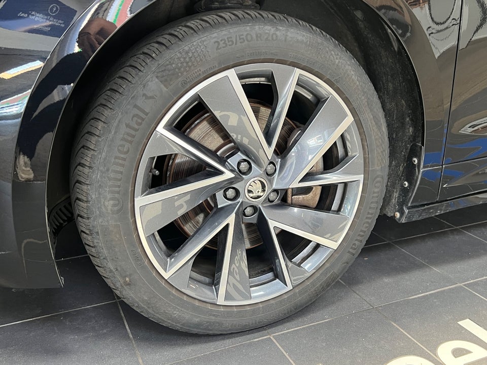 Skoda Enyaq 85 iV Sportline 5d