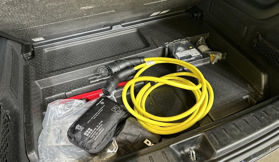 Mercedes EQB300 4Matic 5d