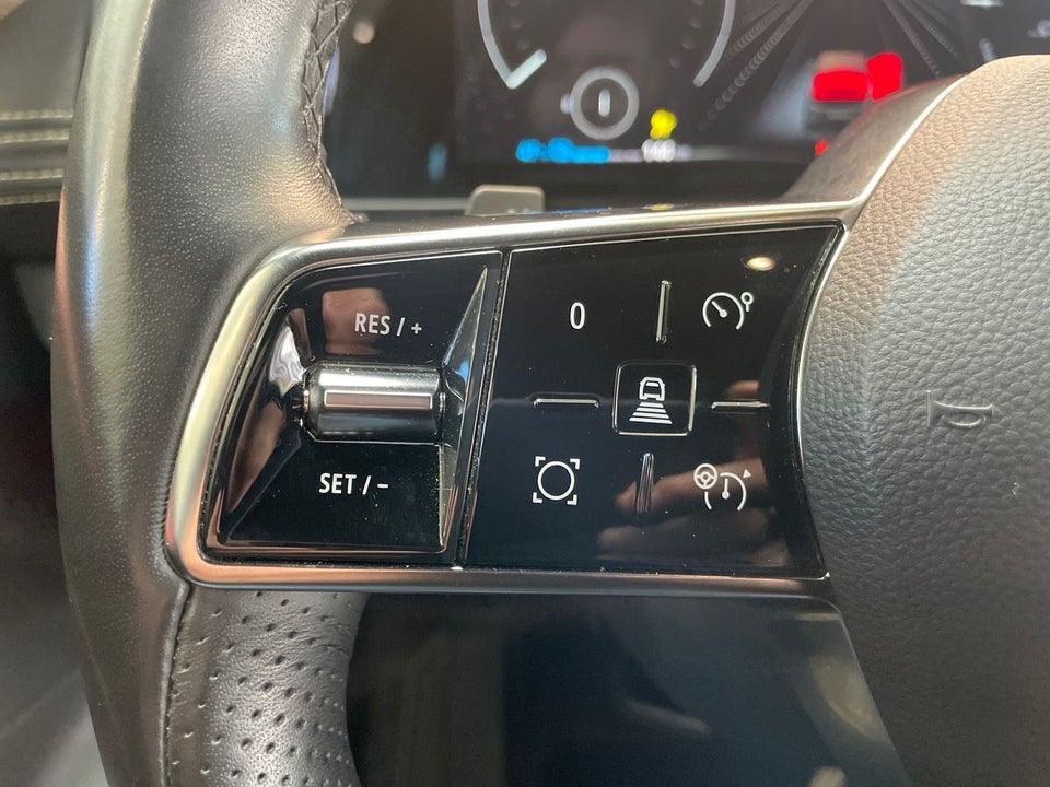 Renault Megane E-Tech 60 Iconic 5d