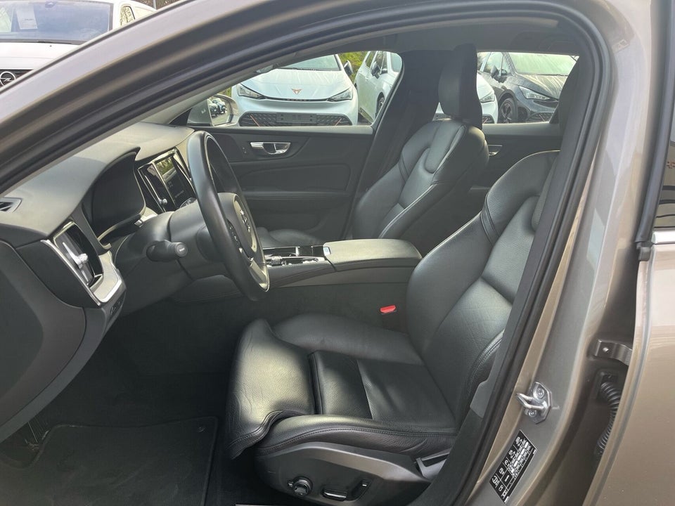 Volvo V60 2,0 T6 ReCharge Inscription aut. AWD 5d