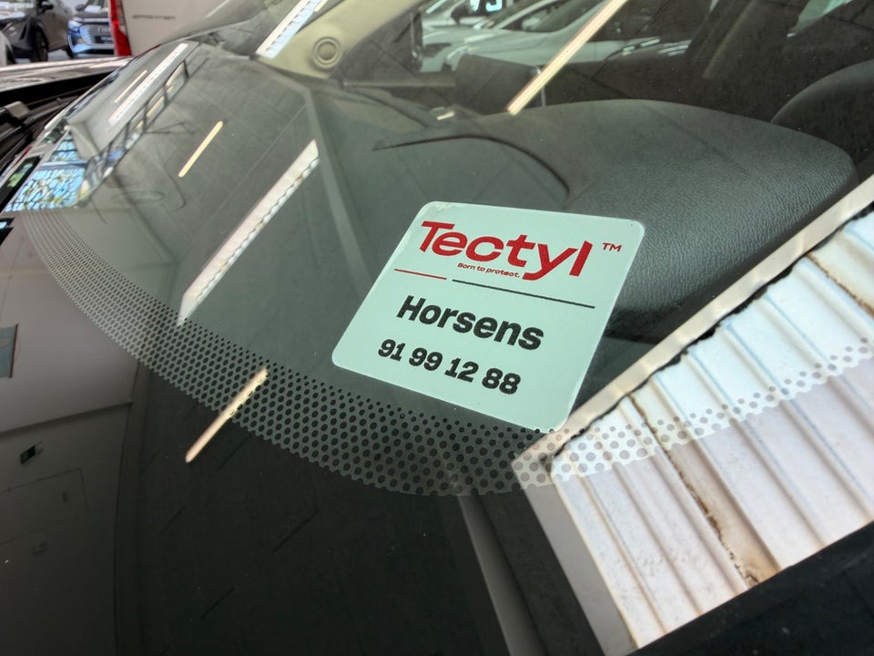 Nissan Juke 1,0 Dig-T 114 Acenta 5d
