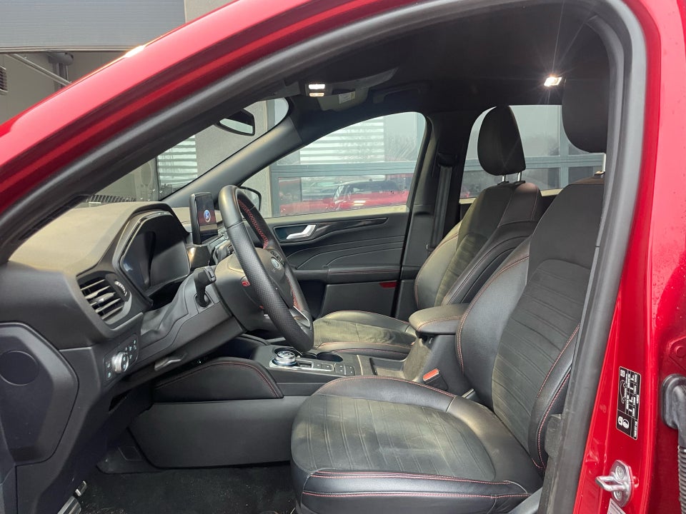 Ford Kuga 2,5 PHEV ST-Line X CVT 5d