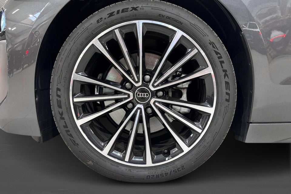 Audi A6 e-tron S-line plus Avant 5d