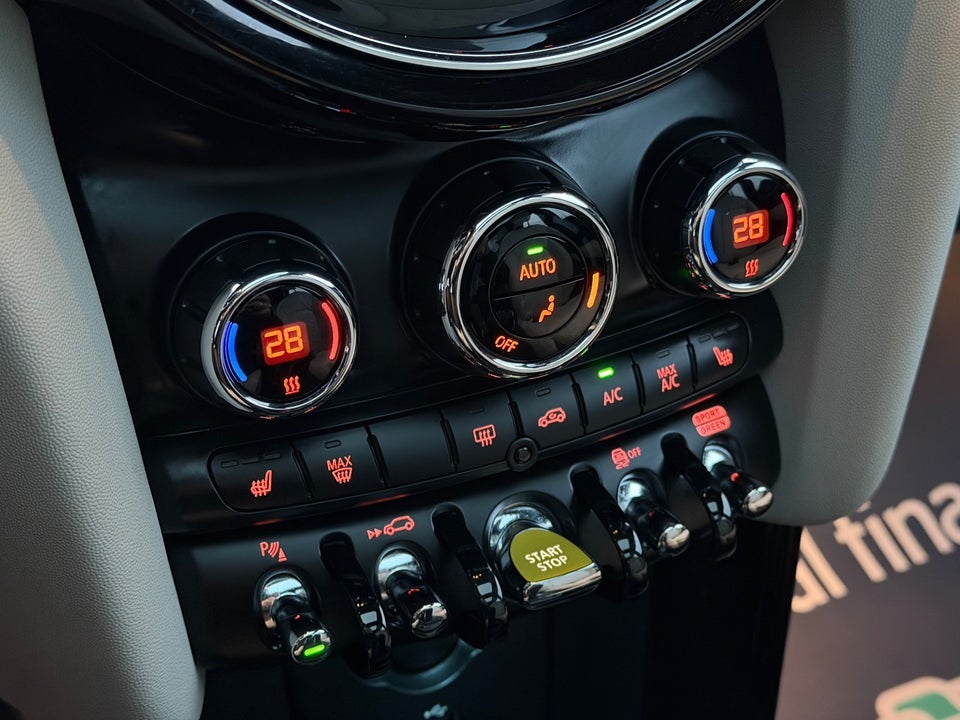 MINI Cooper SE Maximise 3d