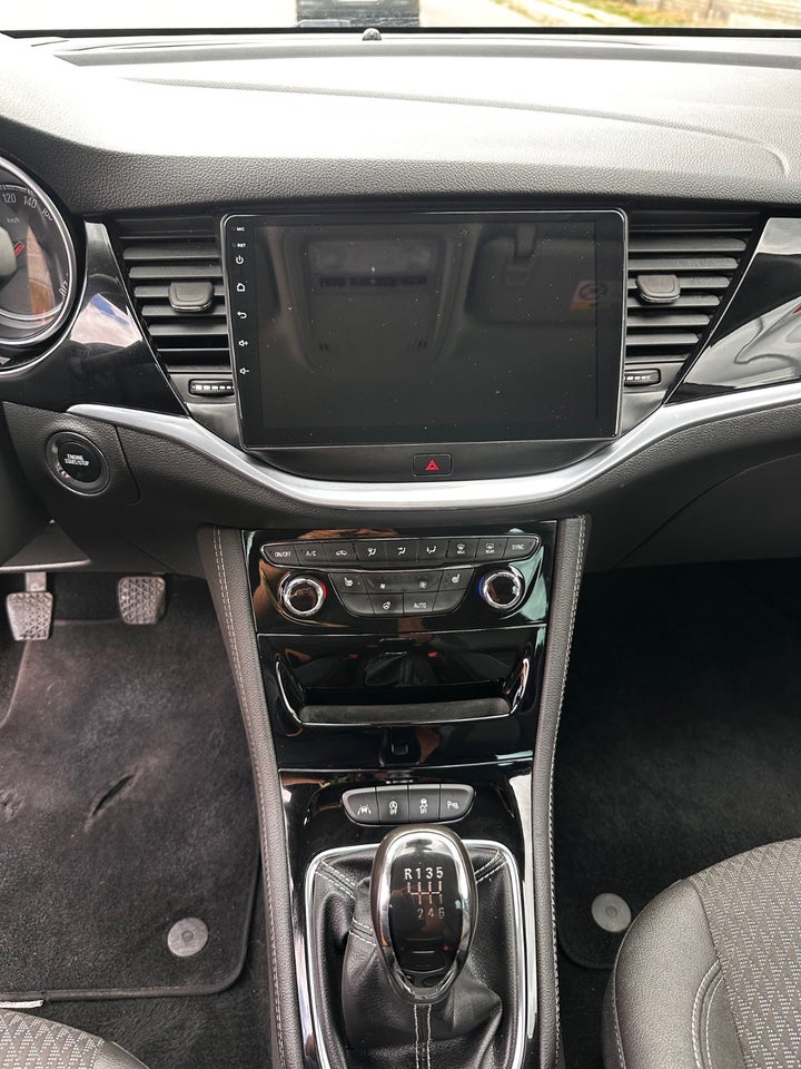 Opel Astra 1,6 CDTi 136 Innovation 5d