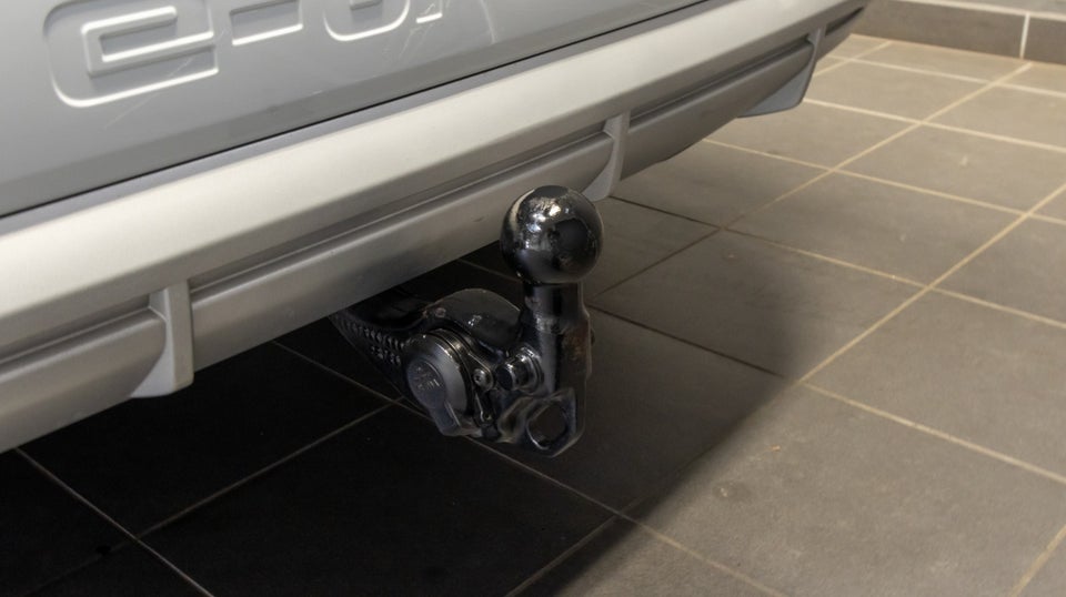 Audi Q4 e-tron 40 S-line 5d