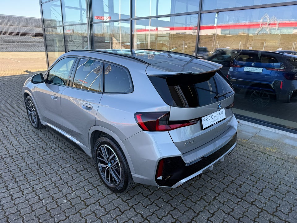 BMW iX1 eDrive20 M-Sport 5d