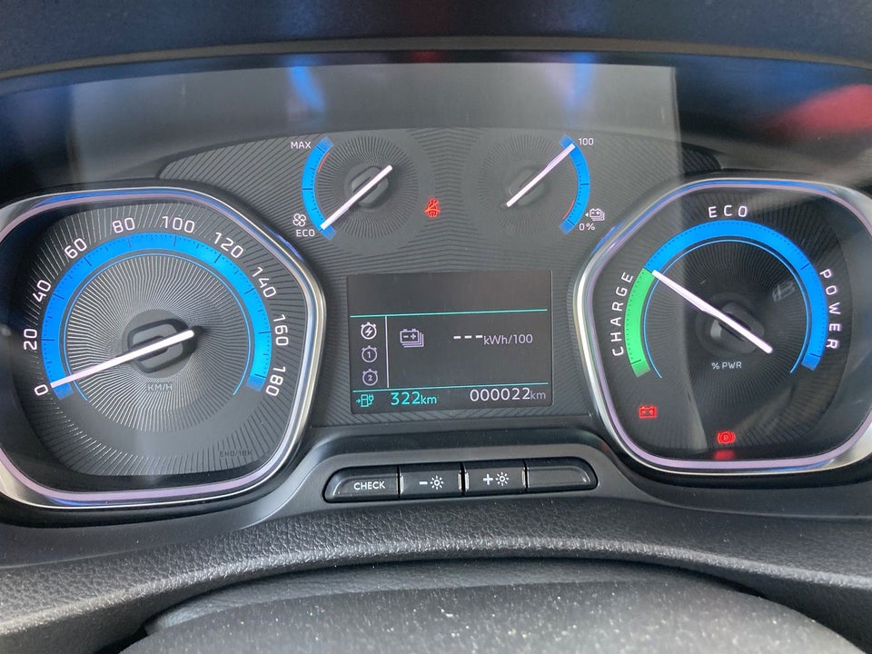 Toyota ProAce 75 Medium Comfort Master