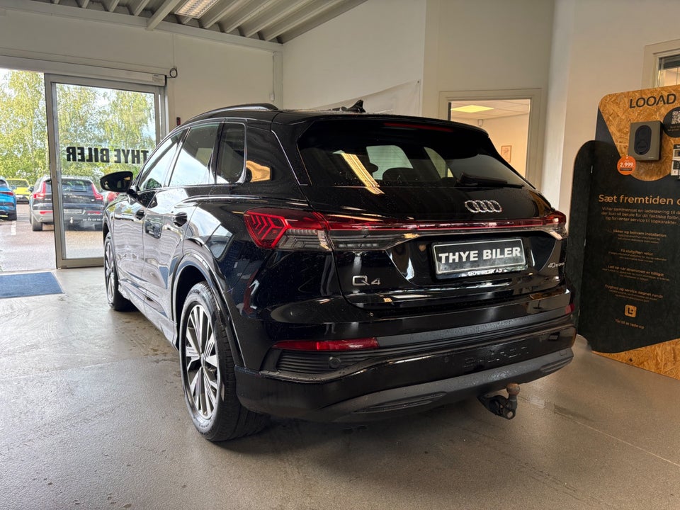 Audi Q4 e-tron 40 Advanced 5d