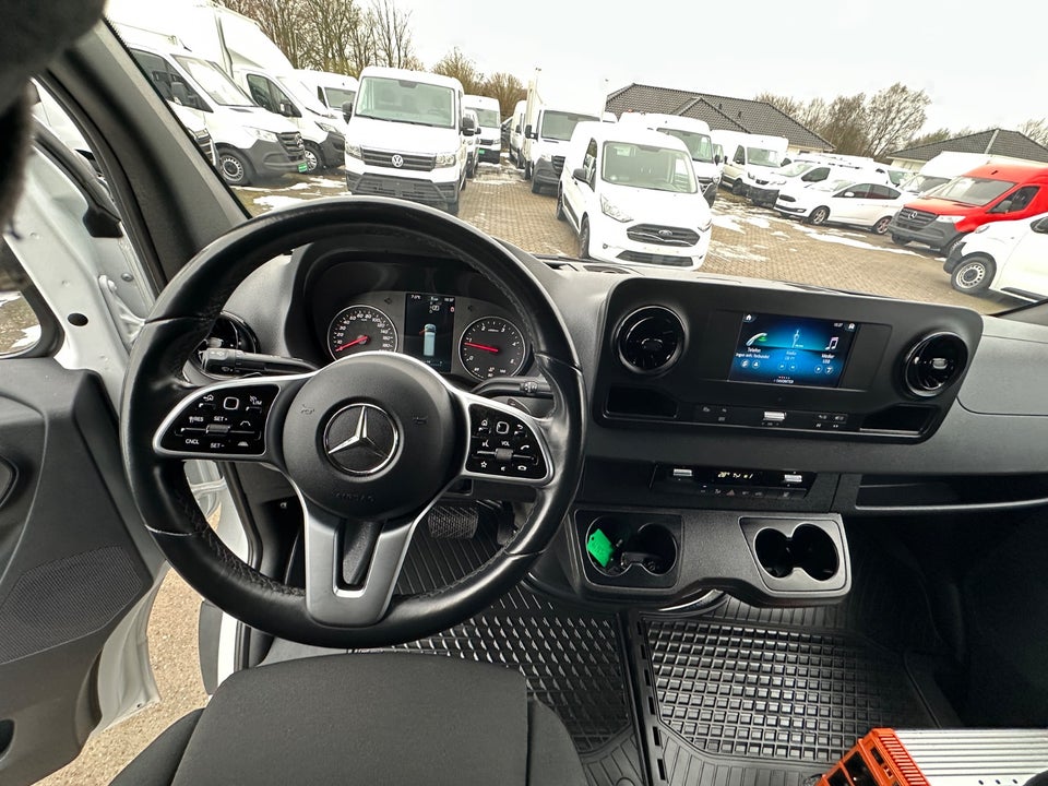 Mercedes Sprinter 315 2,0 CDi A2 Kassevogn aut. RWD