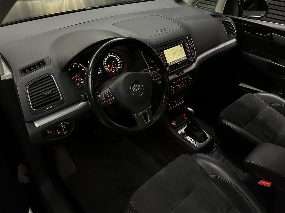 VW Sharan 2,0 TSi 200 Highline DSG BMT 5d