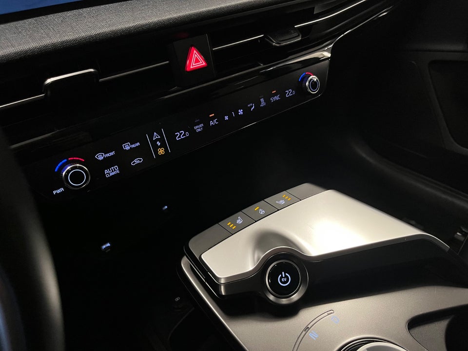 Kia EV6 77 Long Range Performance AWD 5d