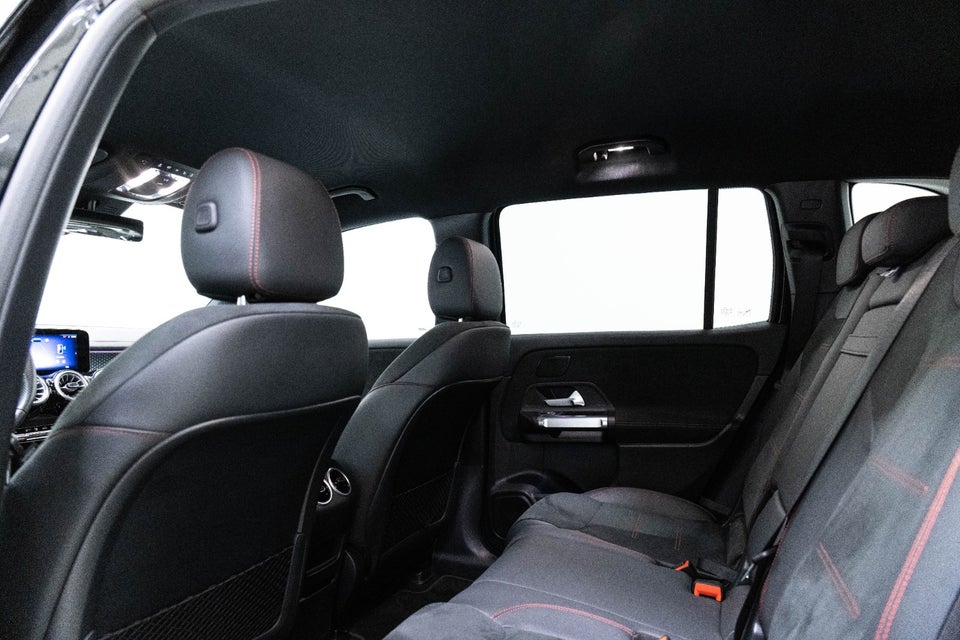 Mercedes EQB300 AMG Advance Plus 4Matic 5d