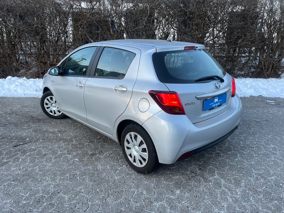Toyota Yaris 1,5 Hybrid H2 Premium e-CVT 5d