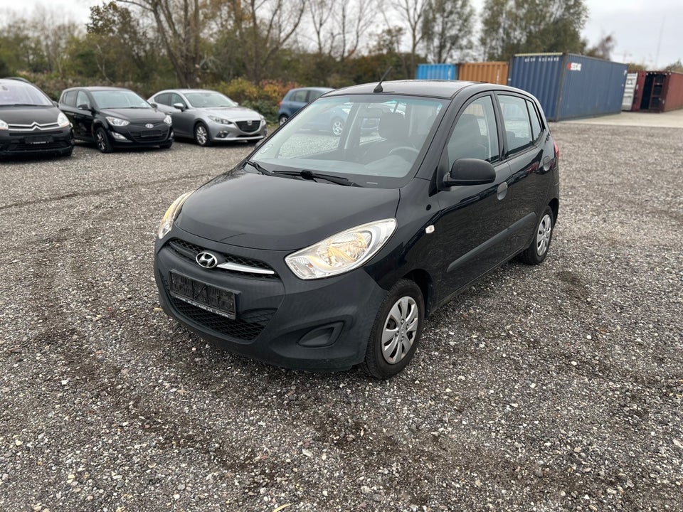 Hyundai i10 1,1 Base 5d