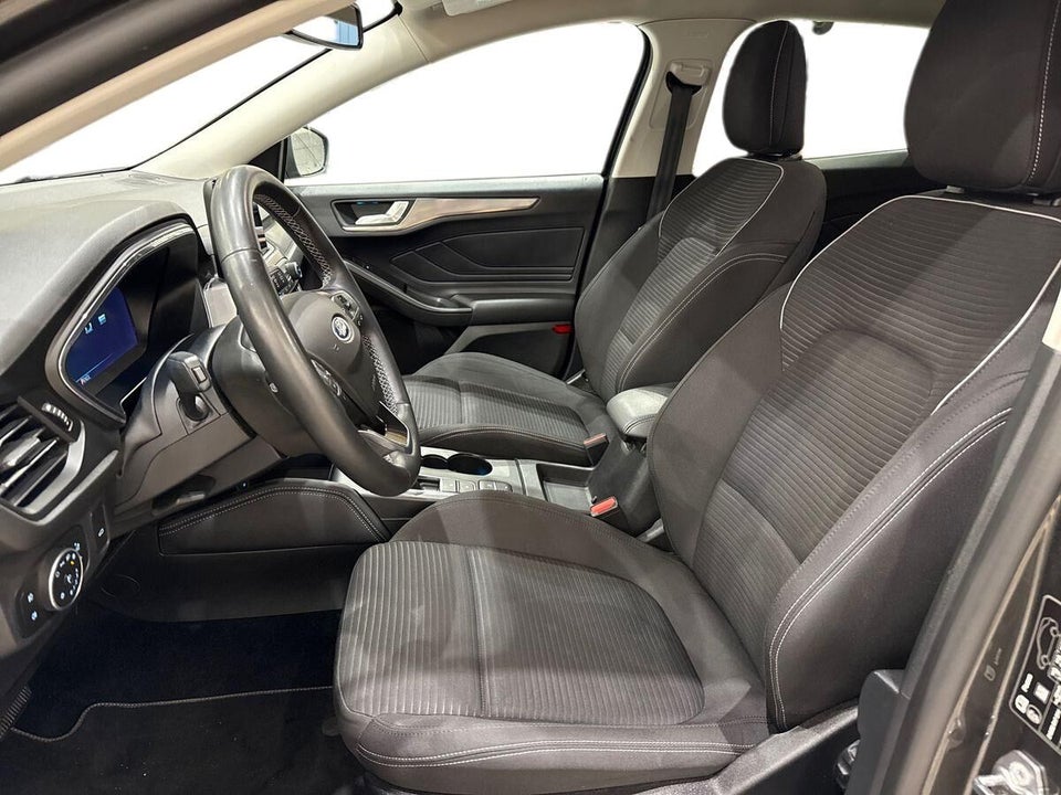 Ford Focus 1,0 EcoBoost Titanium X stc. aut. 5d