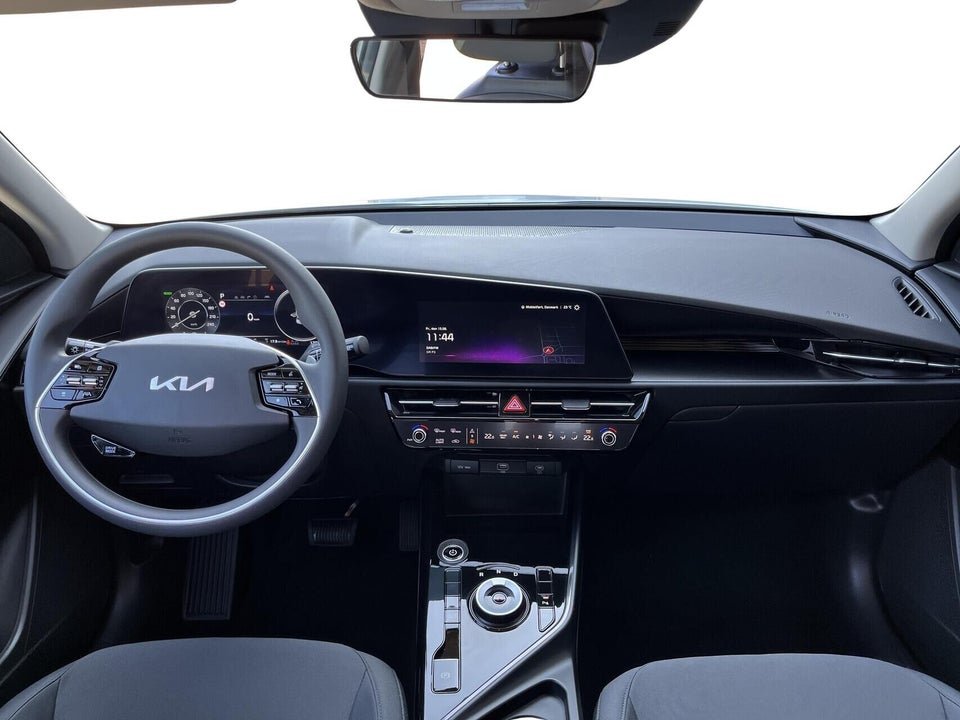 Kia Niro 64 EV Access 5d