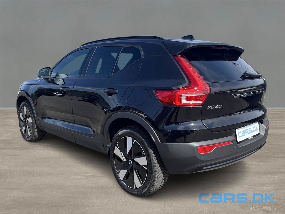 Volvo XC40 ReCharge Extended Range Plus 5d