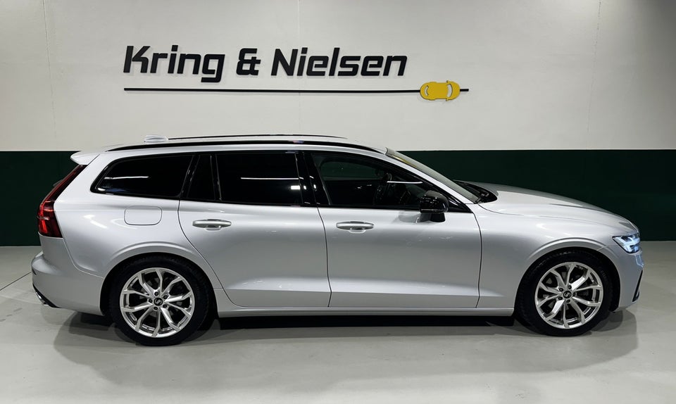 Volvo V60 2,0 B4 197 R-Design aut. 5d