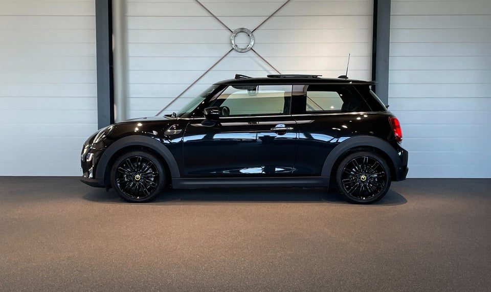 MINI Cooper SE Maximise 3d