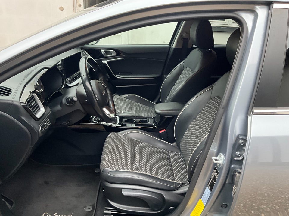 Kia Ceed 1,6 PHEV Upgrade SW DCT 5d