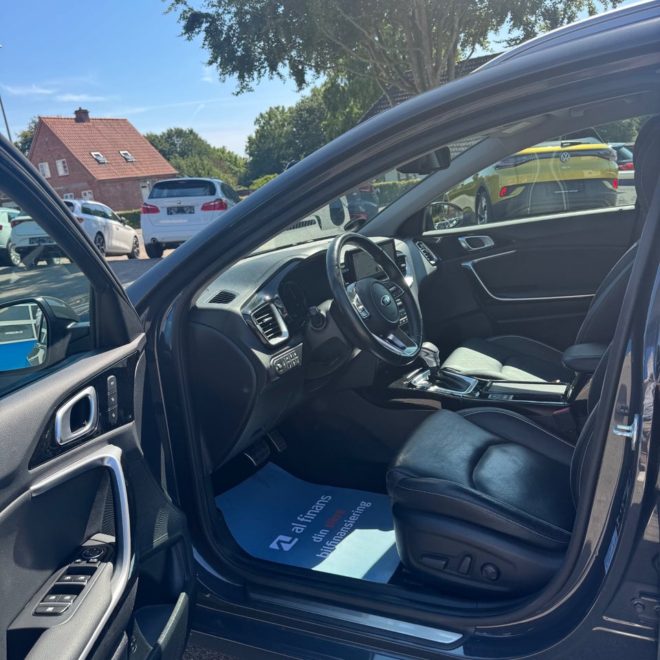 Kia Ceed 1,6 PHEV Upgrade SW DCT 5d