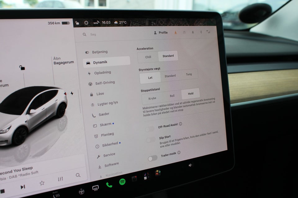 Tesla Model Y Long Range AWD 5d