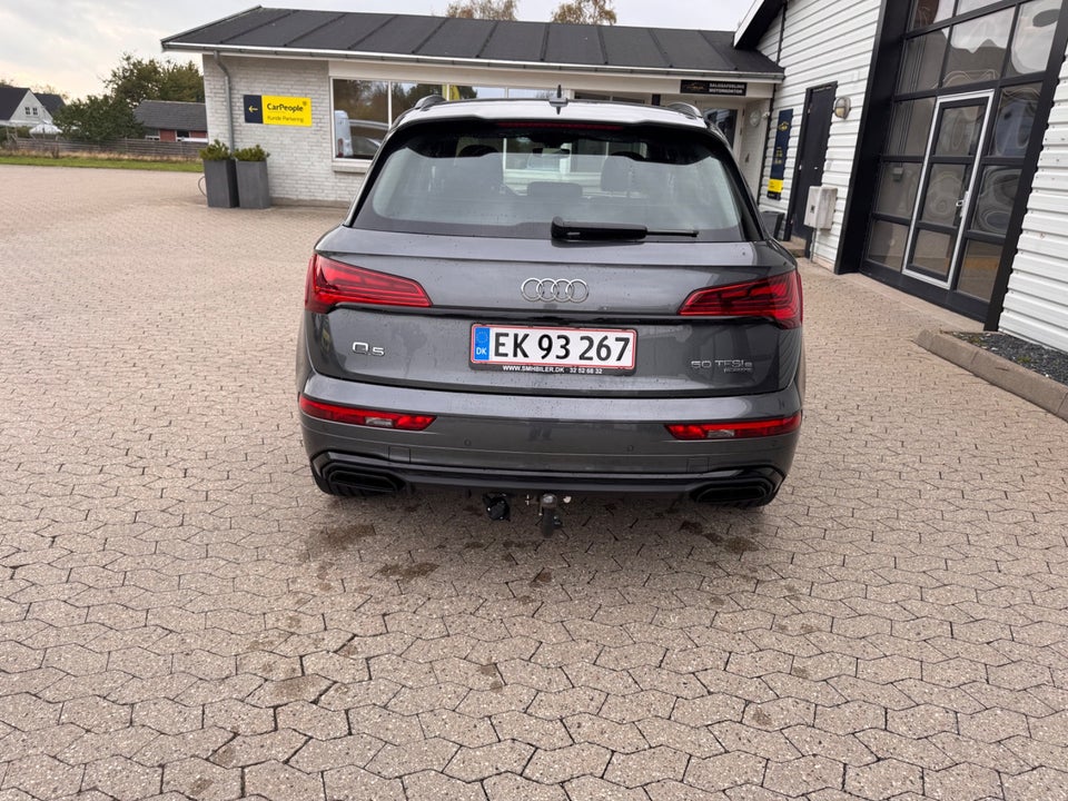 Audi Q5 2,0 TFSi S-line Edition S-tr. 5d