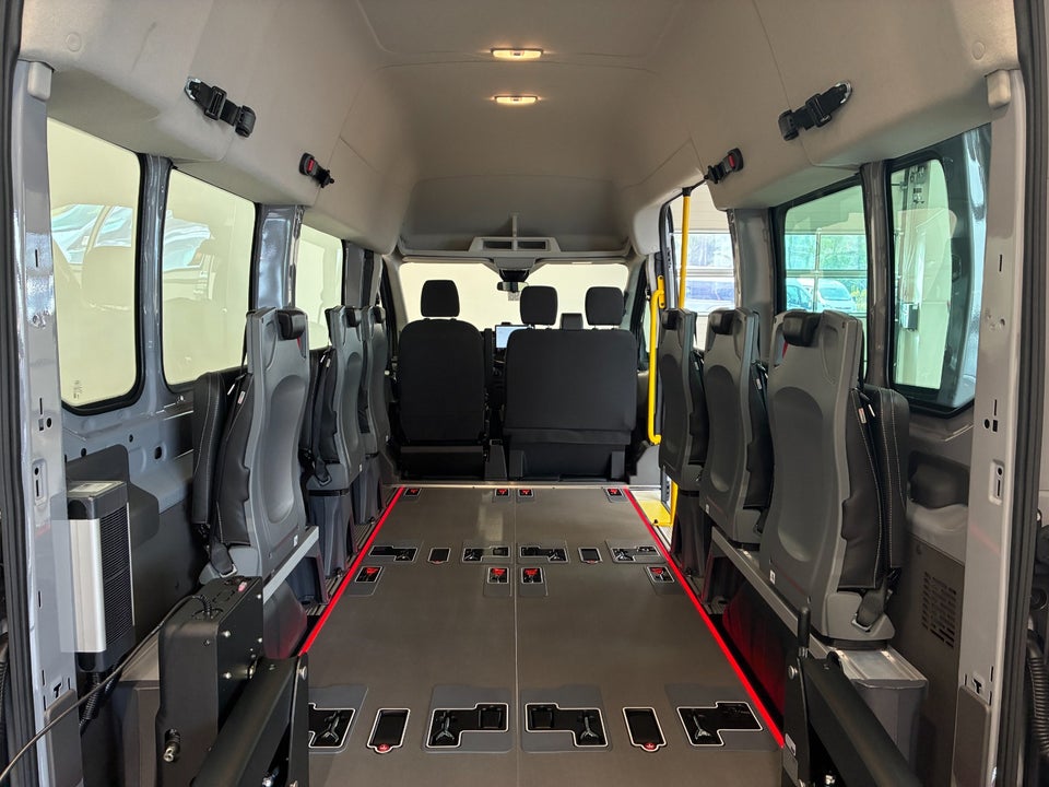 Ford Transit 350 L3 Kombi 2,0 EcoBlue Trend aut. H3 FWD