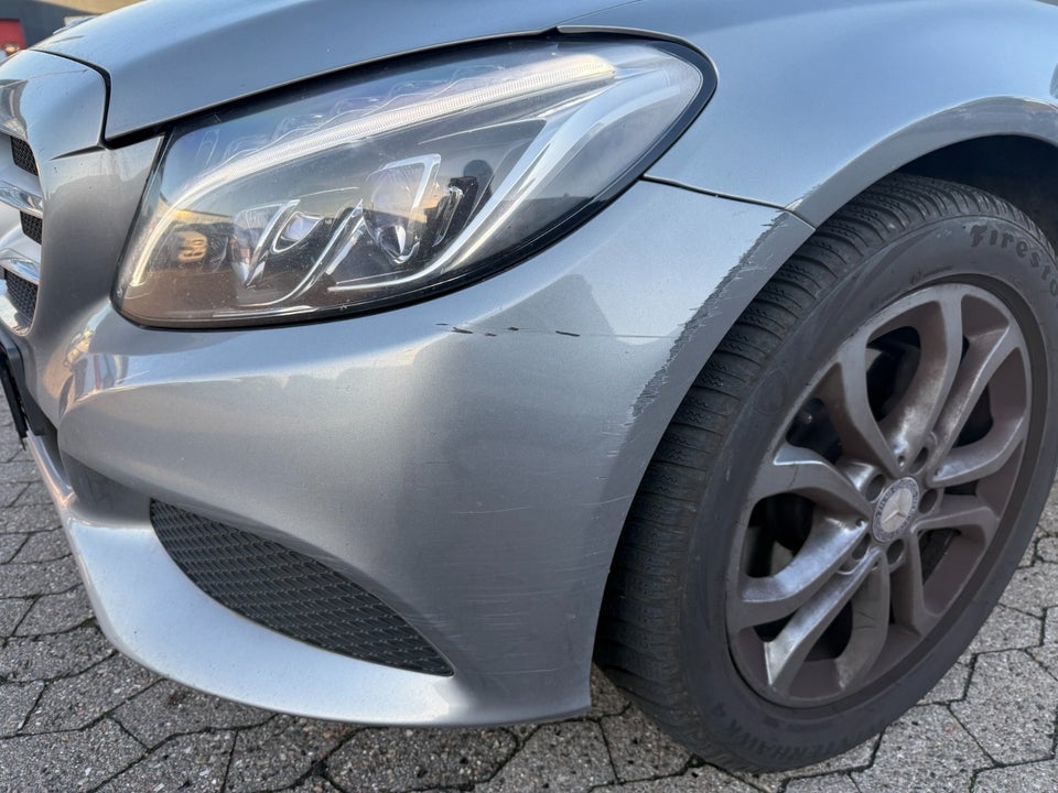 Mercedes C200 2,0 Avantgarde stc. aut. 5d