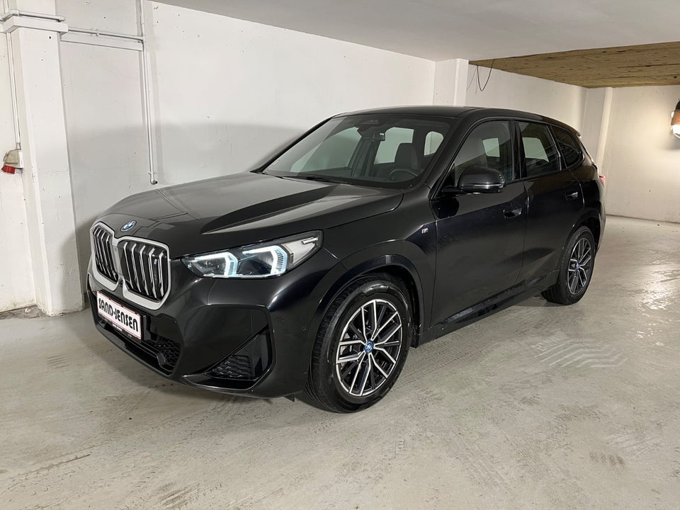 BMW iX1 xDrive30 M-Sport Van 5d
