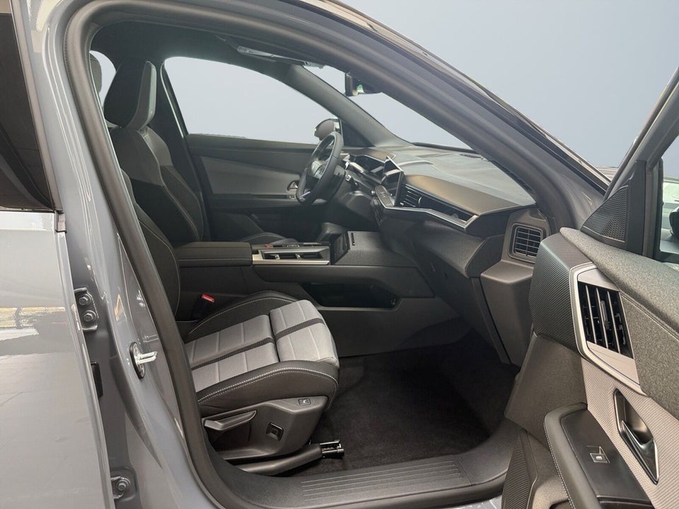 Opel Grandland-e 73 GS 5d