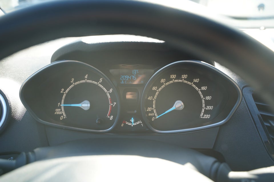 Ford Fiesta 1,0 SCTi 100 Titanium 5d