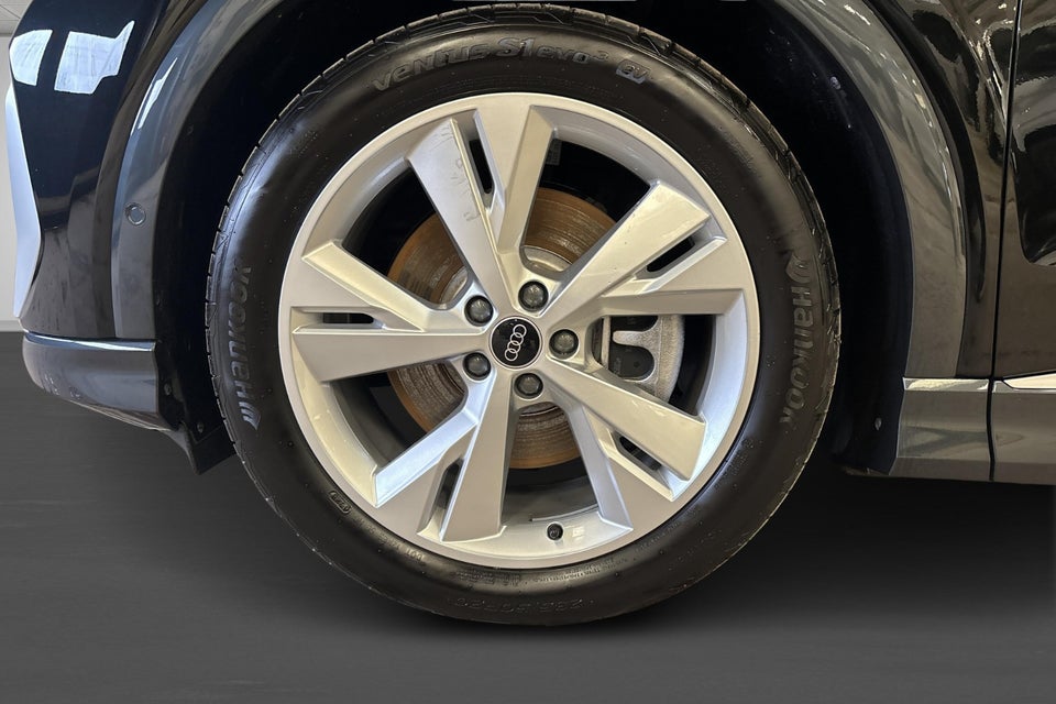 Audi Q4 e-tron 45 Progress 5d