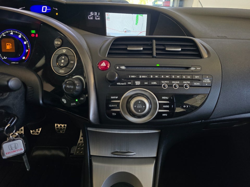 Honda Civic 1,8 Sport 5d