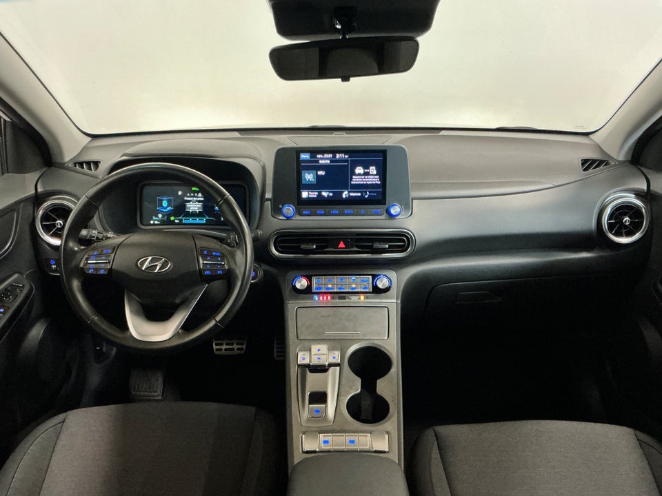 Hyundai Kona 39 EV Essential 5d