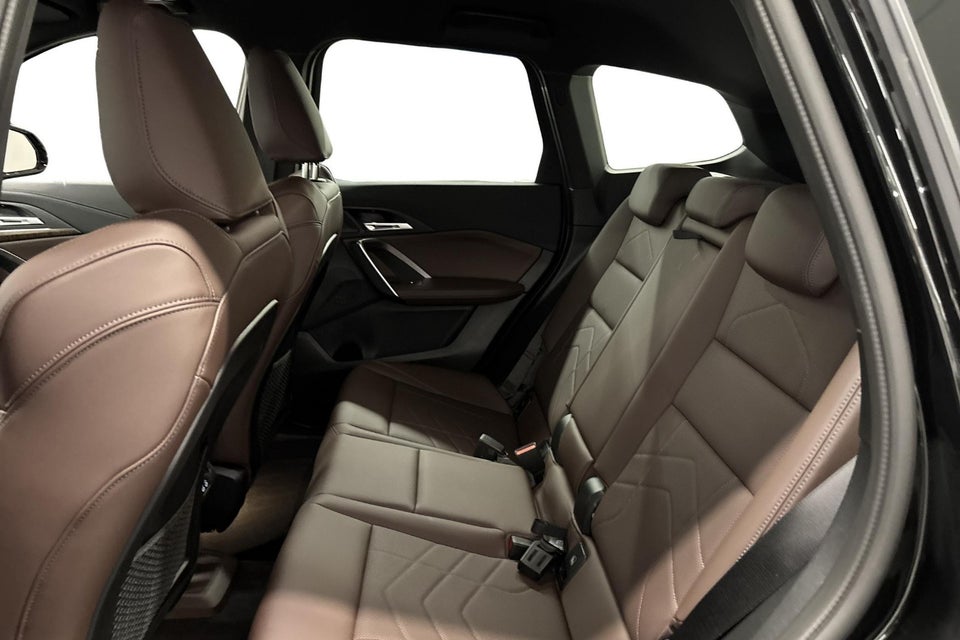 BMW iX1 eDrive20 M-Sport 5d