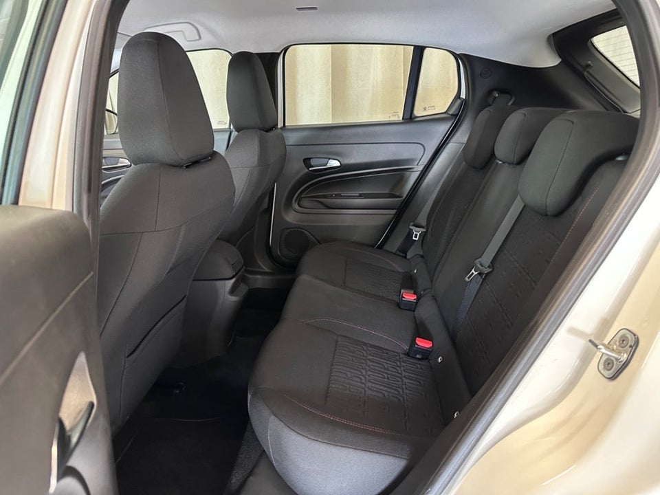 Fiat 600e 54 (RED) 5d