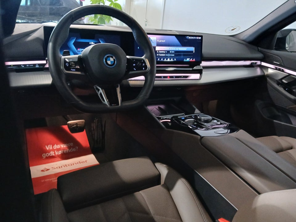 BMW i5 eDrive40 Touring Fully Charged 5d