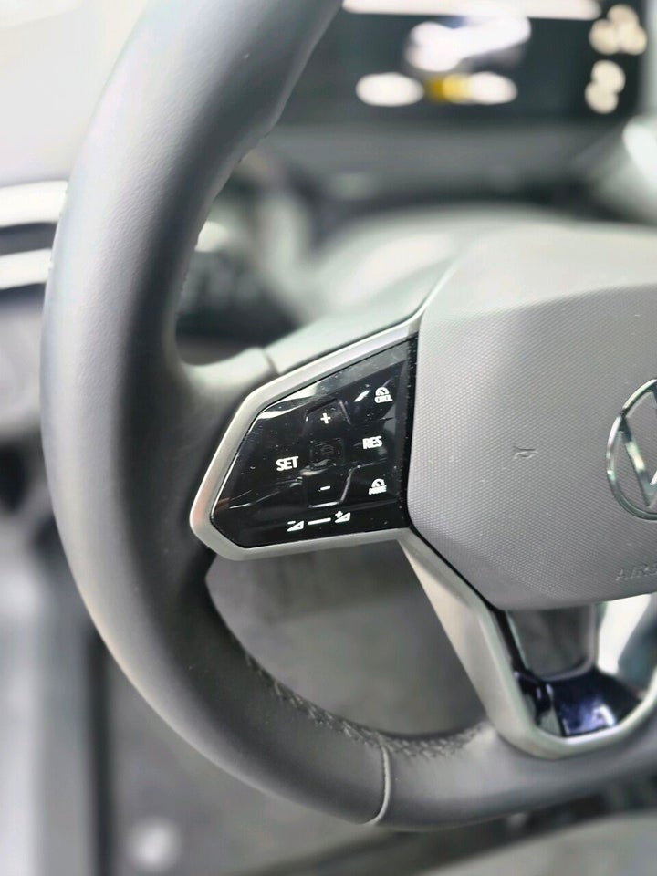 VW ID.4 77 Style 5d