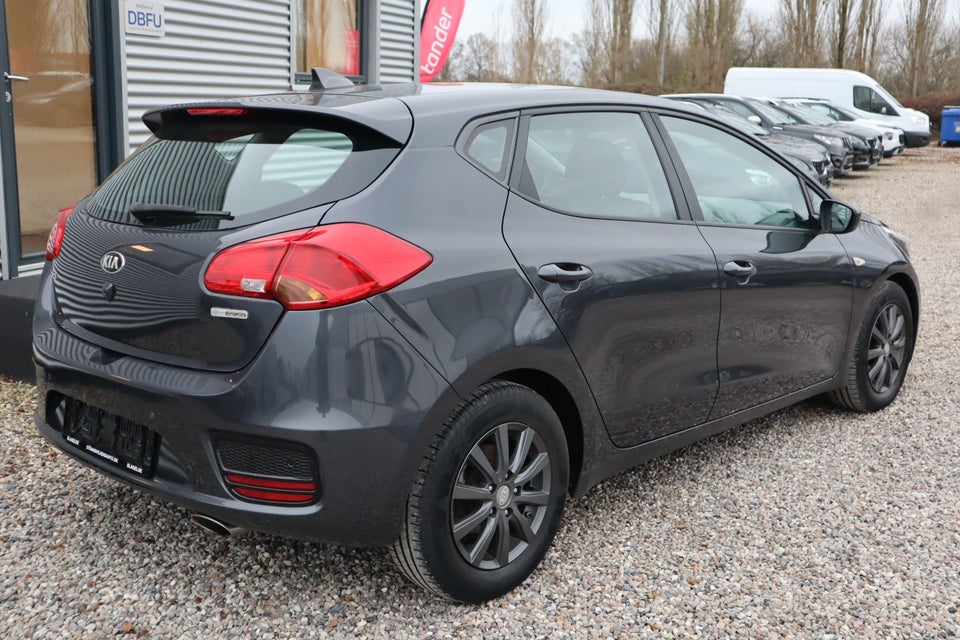 Kia Ceed 1,0 T-GDi Style Limited 5d