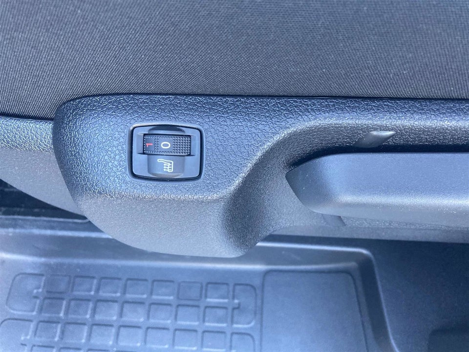 Toyota ProAce 2,0 D 144 Long Comfort Master aut. 4d