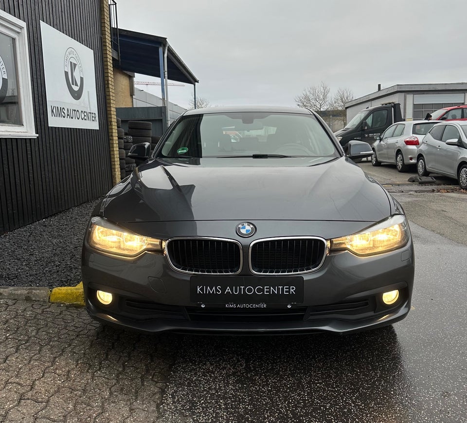 BMW 320d 2,0 Touring Luxury Line xDrive aut. 5d