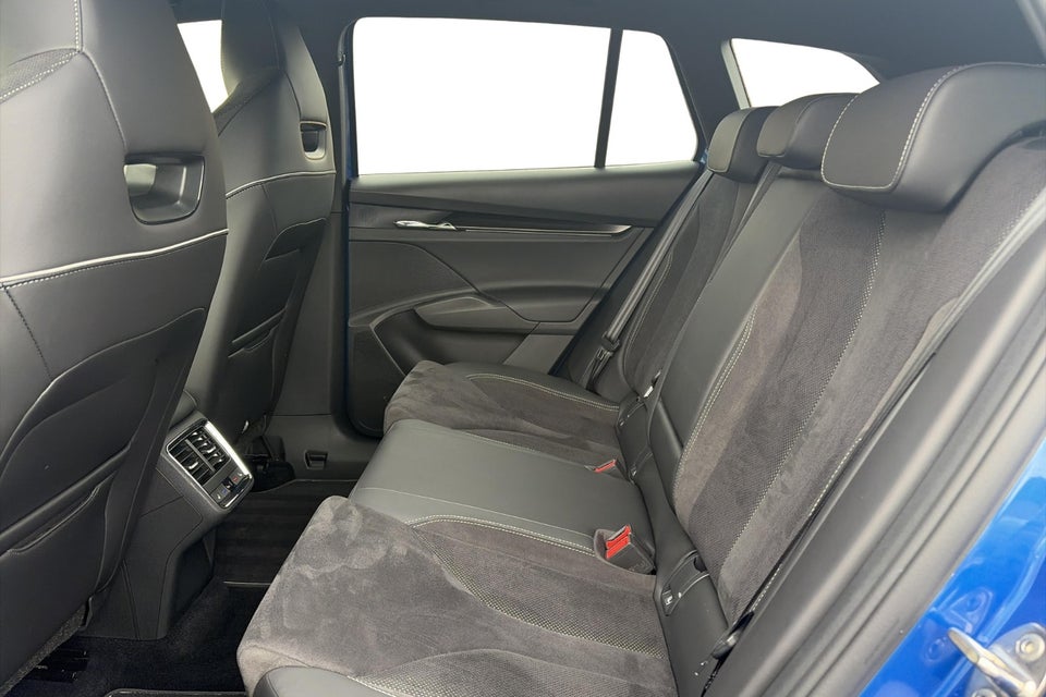 Skoda Enyaq 60 iV Sportline 5d