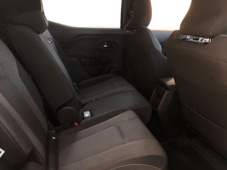 Toyota Urban Cruiser 61 Active 5d